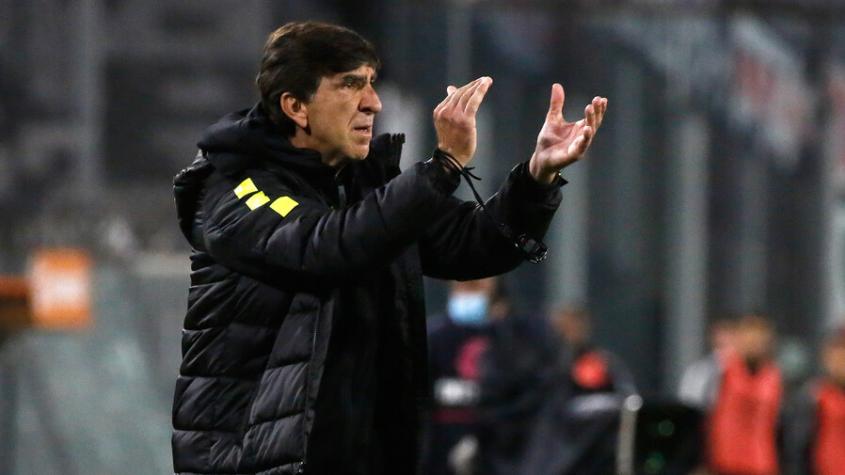 Gustavo Costas destruye al fútbol boliviano previo al amistoso ante la Roja: "No tenemos donde entrenar"