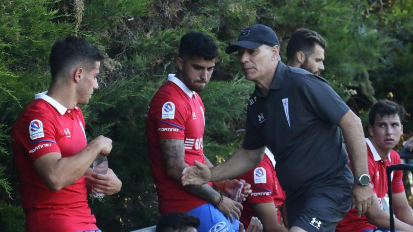 ¿Se quedará en Chile o Europa? El incierto futuro de Clemente Montes, el jugador que obsesiona a Ariel Holan en la UC