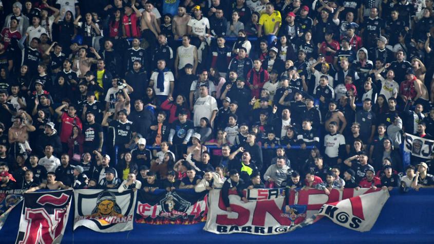 Periodista argentino y los incidentes en Buenos Aires: "La Conmebol debe expulsar a Colo Colo de los torneos internacionales"