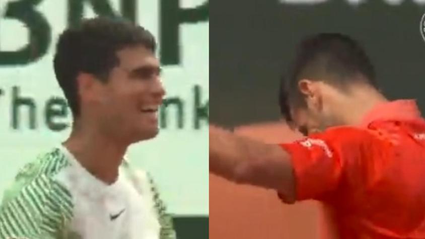 ¡Si esto no es tenis...! El punto de otra galaxia de Carlos Alcaraz a Novak Djokovic en Roland Garros