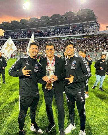 Hijo de Gustavo Quinteros furioso en redes sociales por supuesta pelea entre el DT y Esteban Pavez