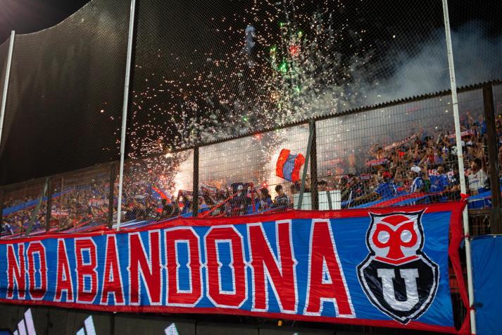 ¡Festejan los azules! Hinchas de la U podrán asistir al compromiso frente a Magallanes