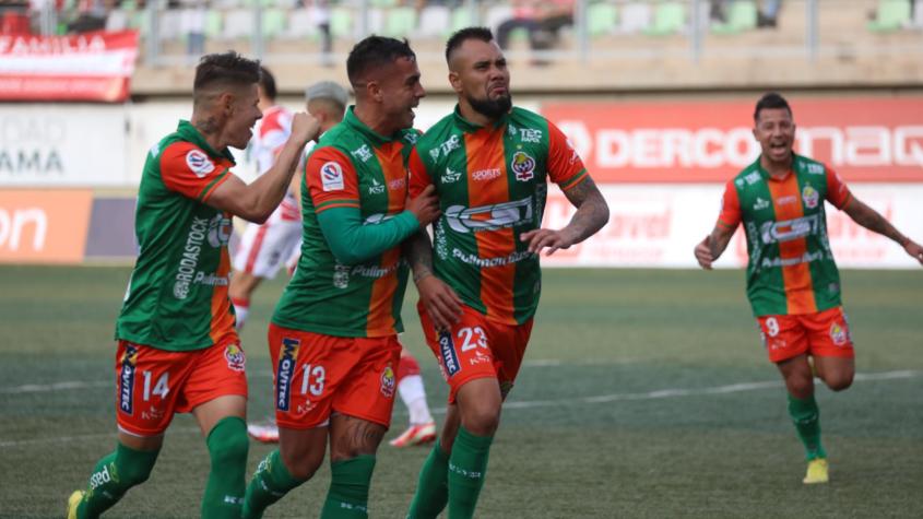 Un golazo de Guillermo Pacheco marcó el triunfo del súper líder Cobresal en el Clásico de Atacama