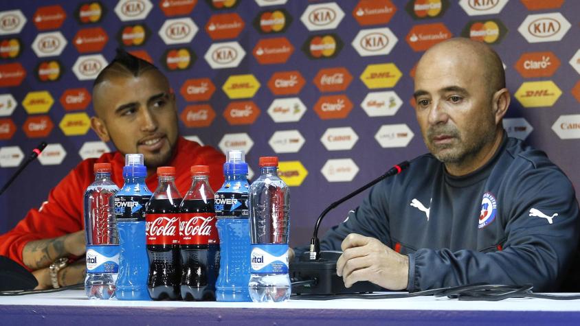 “Un sentimiento de decepción”: Revelan la reacción de Jorge Sampaoli tras los dardos de Arturo Vidal