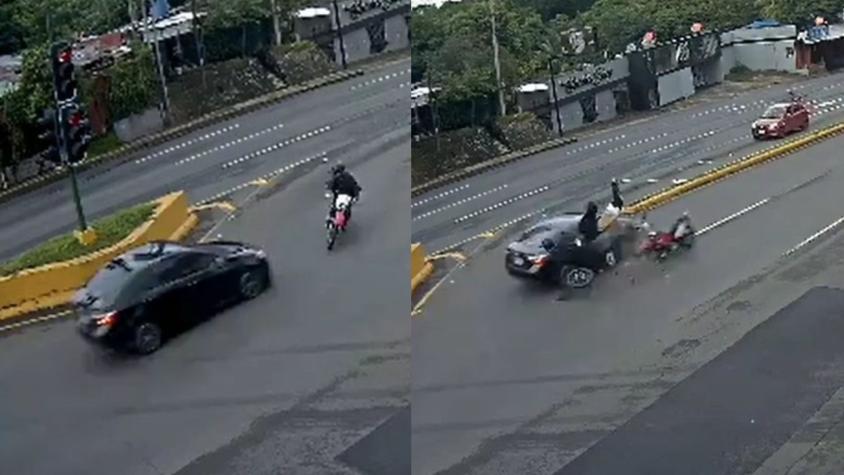 Impactantes imágenes de futbolista nicaragüense atropellando a motociclista: ¡Conmoción! 