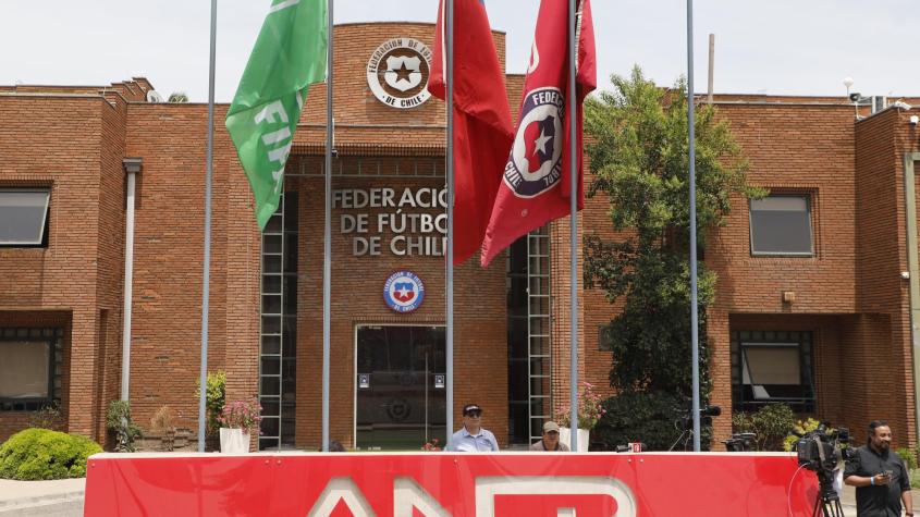 Otra vez: ANFP respalda a Pablo Milad y aclara que la ley sí permite multipropiedades