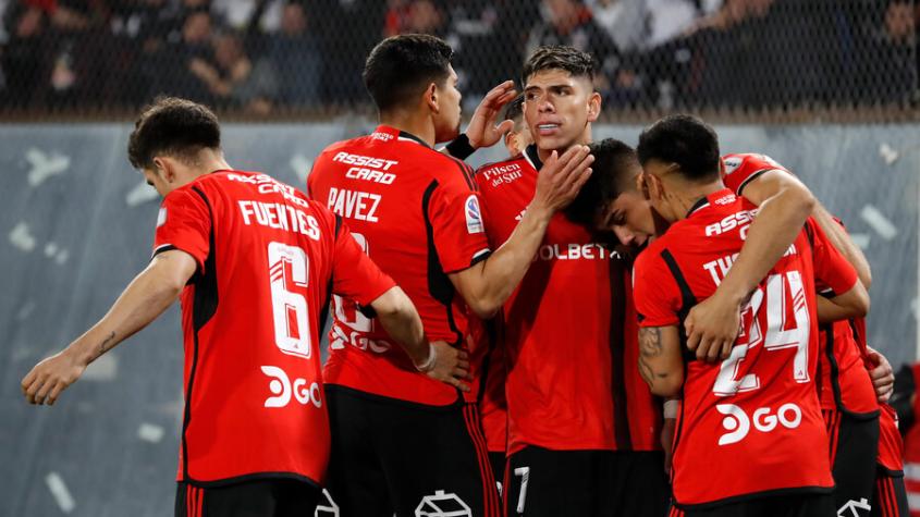 Con sorpresas: la formación que prepara Colo Colo para enfrentar al América Mineiro