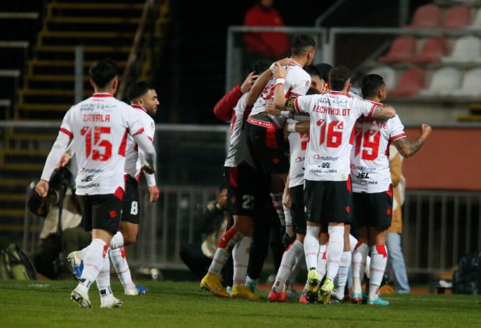 La UC cayó en Curicó y acumuló su cuarto partido sin triunfos en el Campeonato Nacional 2023