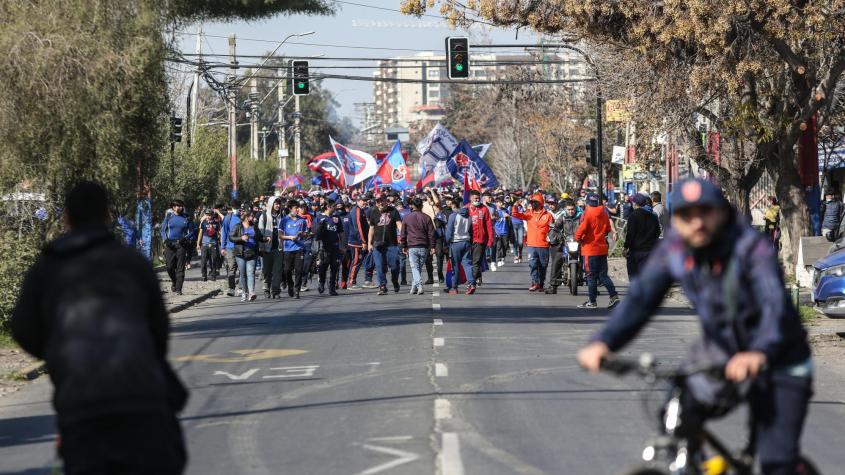 Interponen recurso de protección contra Michael Clark para evitar el banderazo del Superclásico