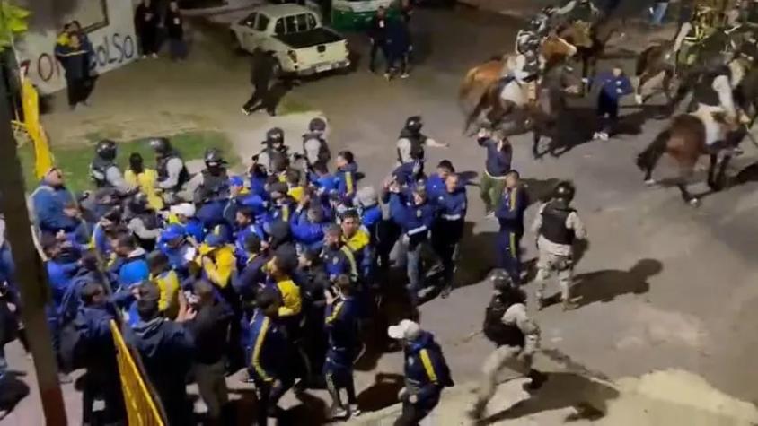 Hay heridos en el suelo: graves incidentes se registran en la previa del duelo entre Nacional y Boca Juniors