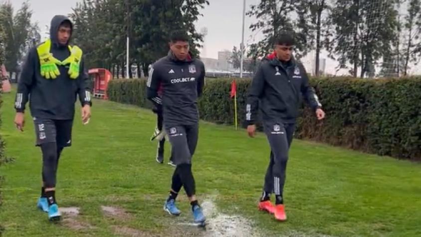 "¡Buenos días!": La divertida broma de Brayan Cortés a Damián Pizarro previo al entrenamiento de Colo Colo