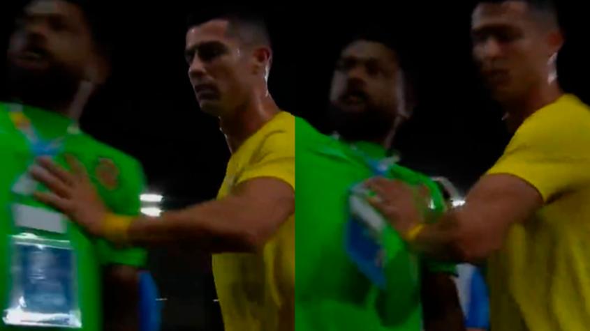 VIDEO | El criticado gesto de Cristiano Ronaldo con un fanático en Arabia Saudita que buscaba una foto