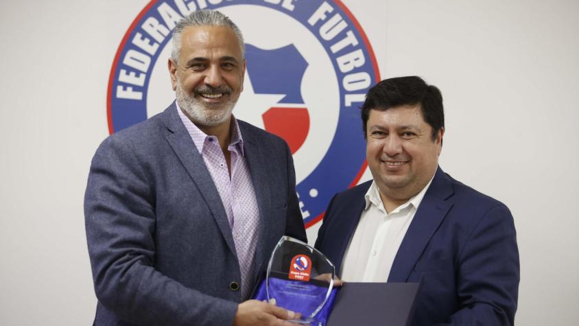 El insólito precio del galvano que la ANFP le entregó a U. de Concepción para enmendar error