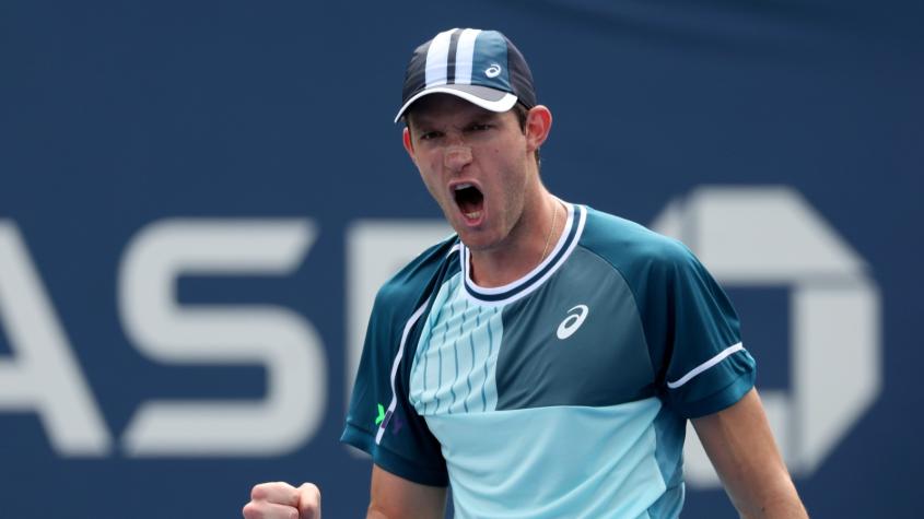 Un inicio que ilusiona: Nicolás Jarry avanzó a la segunda ronda del US Open tras vencer a Luca Van Assche