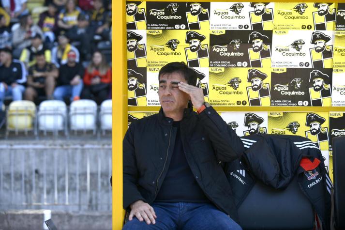 La insólita explicación de Colo Colo al deslucido empate ante Coquimbo Unido y su mal juego: "La cancha estaba..."