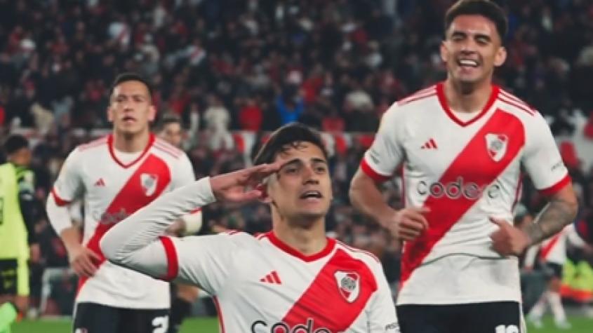 Pablo Solari marcó doblete ante Barracas Central - Créditos: Pantallazo River Plate
