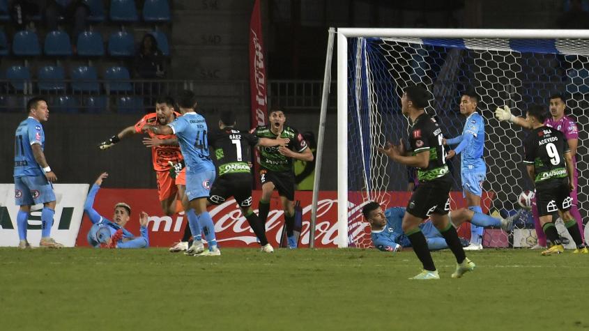 ¡El arquero goleador de la Primera B! Yerko Urra anotó de cabeza y le dio un agónico empate a Deportes Temuco