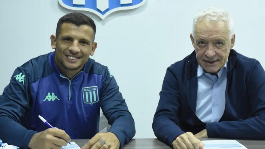 La humillante razón que tiene cortado a Emiliano Vecchio en Racing: ¡Se peleó con un chileno!