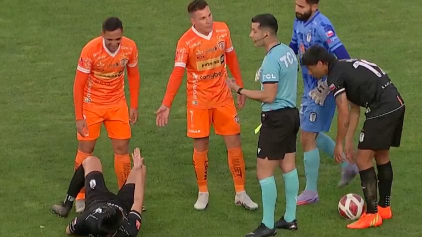 ¡Nadie le creyó! La insólita simulación de Diego Cerón en el duelo entre Cobreloa y Santiago Morning en la Primera B