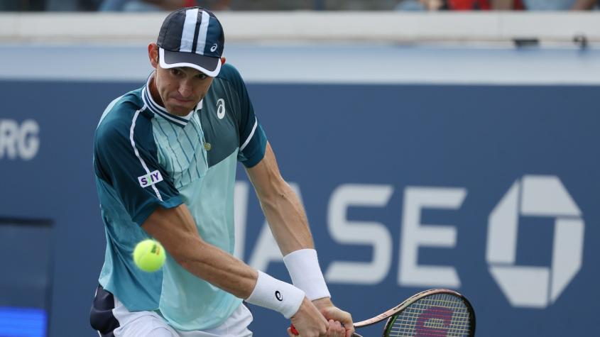 Nicolás Jarry tuvo poco que hacer ante un impecable Alex de Miñaur y se despidió del US Open