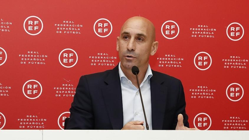 Luis Rubiales anuncia su dimisión tras sus polémicas: "Hay poderes fácticos que impedirán mi vuelta"