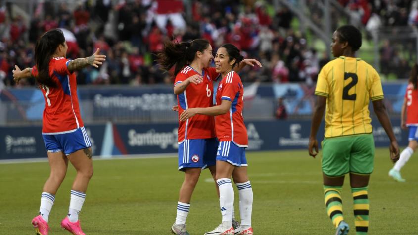 VIDEO | ¡Se abrió el arco! Yessenia López aumenta la ventaja para la Roja en Santiago 2023
