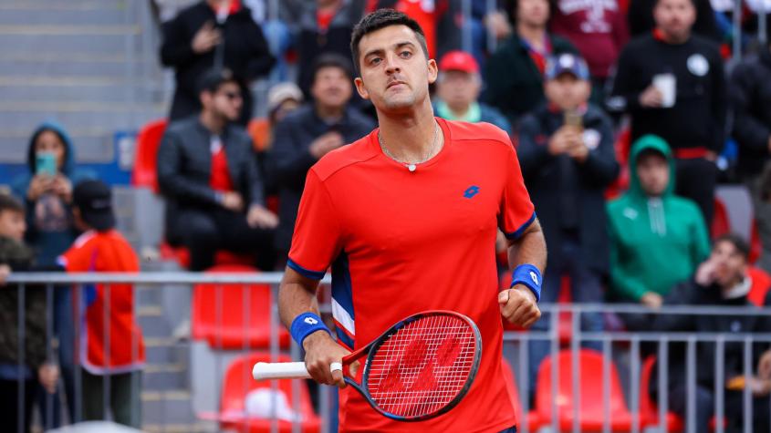 Tomás Barrios dejó escapar el oro en el tenis y le dio una nueva medalla de plata al Team Chile en Santiago 2023