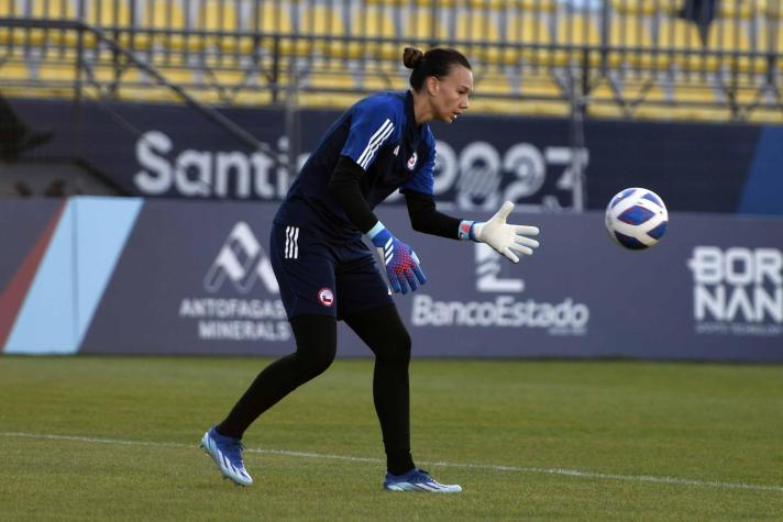 Christian Endler se retira de la selección femenina: hinchas se manifiestan por decisión de la arquera