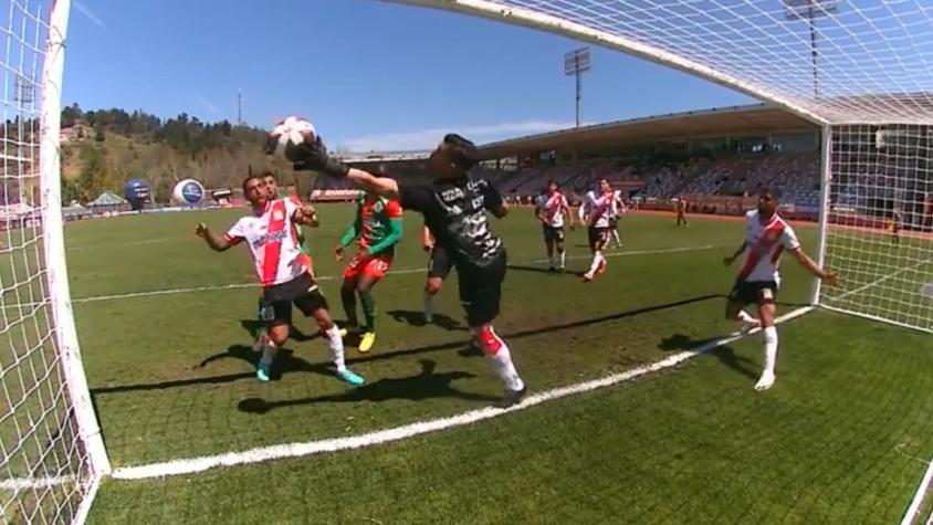 ¿Fue gol? Polémica anotación de Cobresal desató los reclamos de Curicó Unido en el estadio La Granja