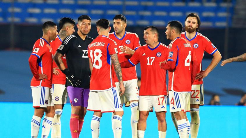 Los cuatro jugadores de la Roja que podrían quedar suspendidos para el partido ante Venezuela