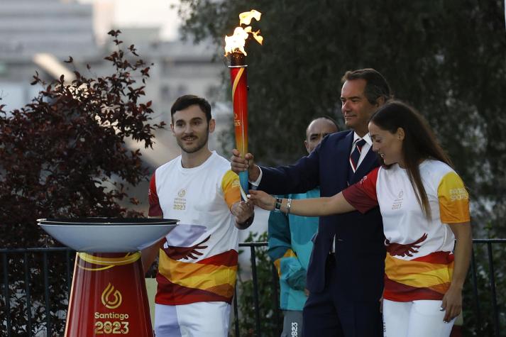 ¡Hoy la antorcha Panamericana de Santiago 2023 llega a Canal 13 de la mano de Tomás González!