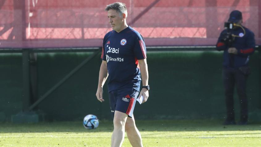 ¡Sólo falta el reemplazo de Arturo Vidal! La formación que prepara Eduardo Berizzo en la Roja