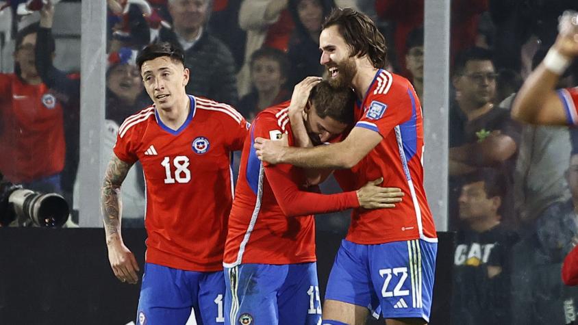 Con tres cambios: La formación que prepara Eduardo Berizzo en la Roja para visitar a Venezuela por las Eliminatorias