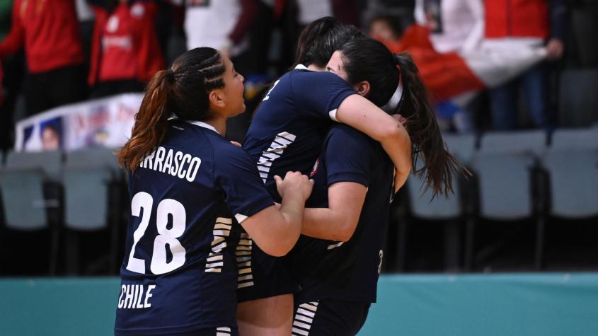 ¡Van por una medalla en balonmano! Las 'lobas' clasificaron a semifinales en Santiago 2023
