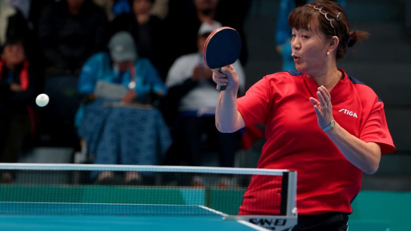 "Nueva ídola": Hinchas chilenos deliran con el rendimiento de Zhiying Zeng en el tenis de mesa de Santiago 2023
