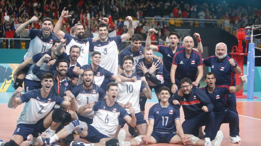 Santiago 2023: Chile venció a República Dominicana en el vóleibol piso masculino