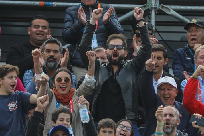 Presidente Gabriel Boric en el partido de los primos Grimalt