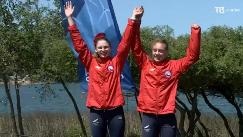 ¡El himno sonó fuerte! Antonia Liewald e Isidora Niemeyer recibieron el primer oro del remo para el Team Chile en Santiago 2023