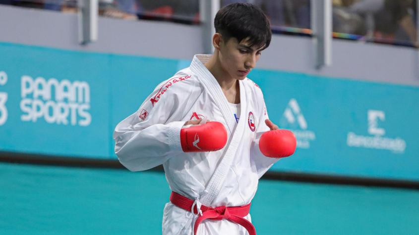 Un giro esperado: Enrique Villalón ganó en la repetición de su combate y avanzó a la final del karate en Santiago 2023