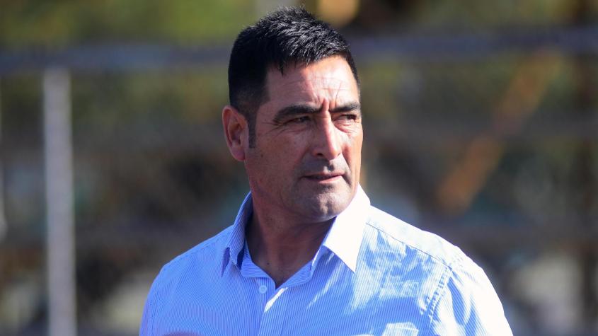 "Ojo, yo estoy acá en Quito": Nelson Tapia no pierde el tiempo y se candidatea por Twitter a la banca de la Roja