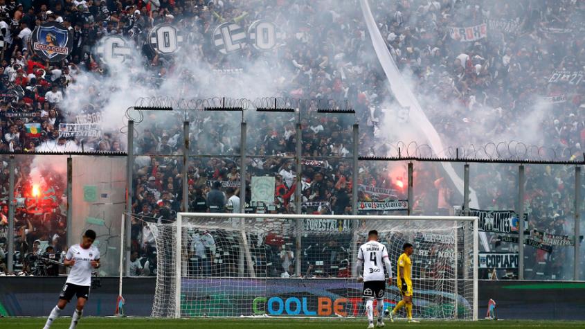 Colo Colo no se mueve del Monumental - Crédito: Photosport.