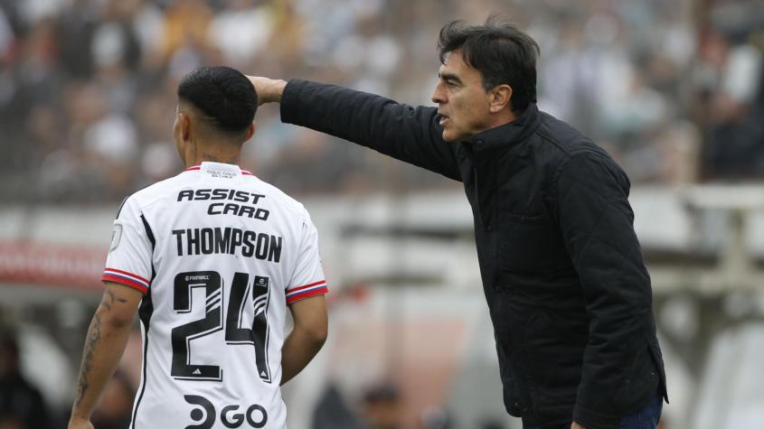 Gustavo Quinteros le cierra la puerta a Jordhy Thompson en Colo Colo: “No creo que vuelva a entrenar con nosotros”