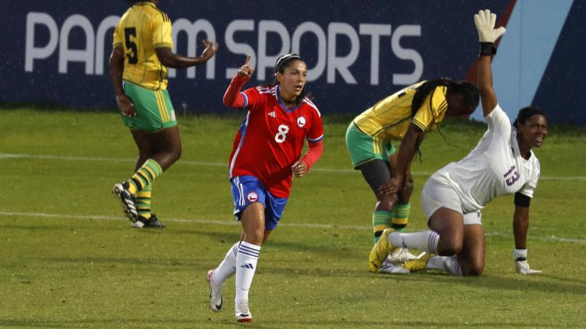¡La Roja se sigue desmantelando! Karen Araya anunció que tampoco estará en la final por el oro de Santiago 2023
