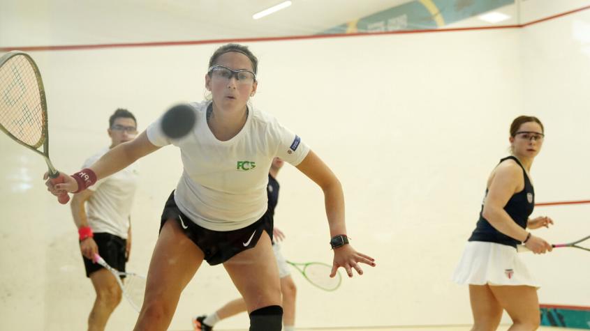 Ana María Pinto y Giselle Delgado cayeron ante Estados Unidos y obtuvieron medalla de bronce en el dobles del squash de Santiago 2023