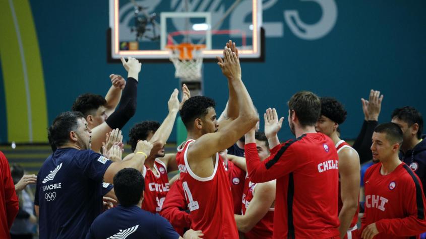 Chile consiguió el quinto lugar del básquetbol masculino de Santiago 2023 tras derrotar a República Dominicana