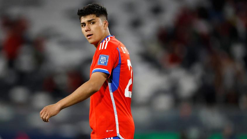 "Benegas tiene más gol": hinchas de la Roja se dividen por actuación de Damián Pizarro frente a Paraguay