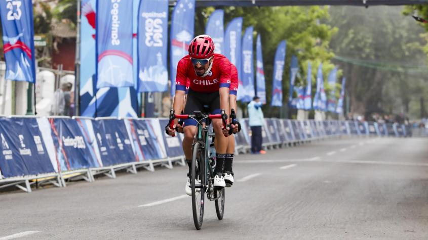 Ya son 50 medallas: Matías Mansilla se quedó con el bronce en el para ciclismo de ruta de Santiago 2023
