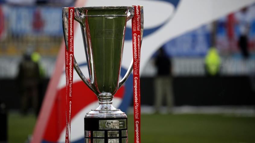 Los resultados que deben darse para que el fútbol chileno tenga un nuevo campeón este domingo
