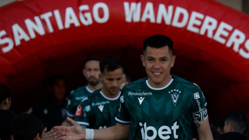 Carlos Muñoz podría dejar Santiago Wanderers - Crédito: Photosport.