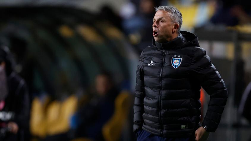El desconocido vínculo entre Gustavo Álvarez y el delantero que es la obsesión de Colo Colo en el mercado